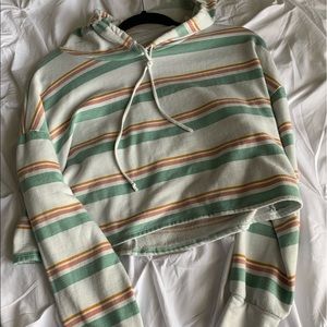 Cropped hoodie